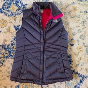 North face women’s vest